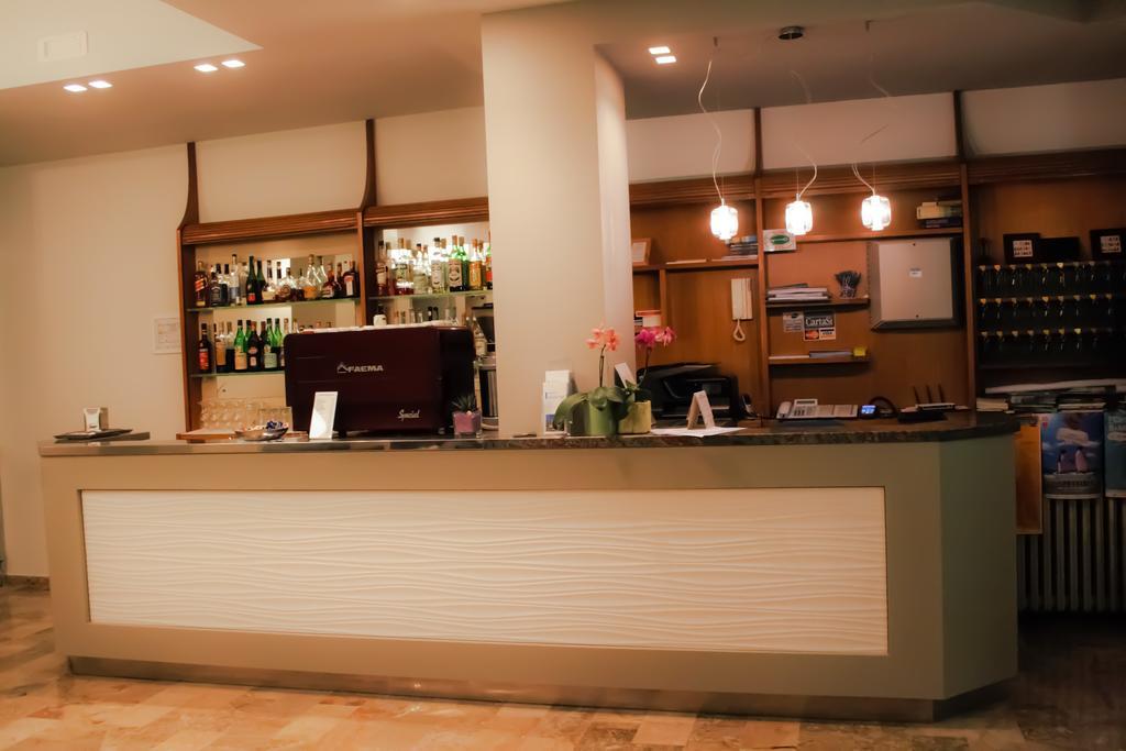 Dolores Hotel 3*